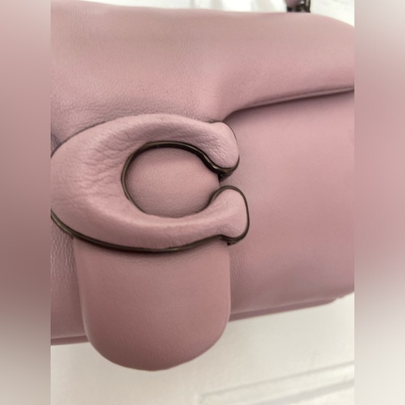 Coach Pillow Tabby Shoulder Bag 18 in color lilac - Picture 2 of 13